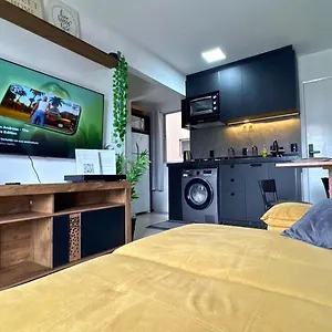 Apartamento A 10 Minutos A Pe Da Roda Gigante, Balneário Camboriú